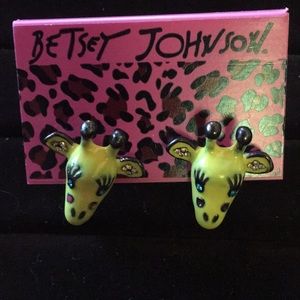 Betsey Johnson yellow enamel crystal ear sweet giraffe post earrings.